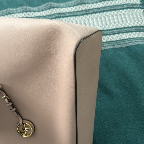 Michael Kors Bag - Picture 4 of 5